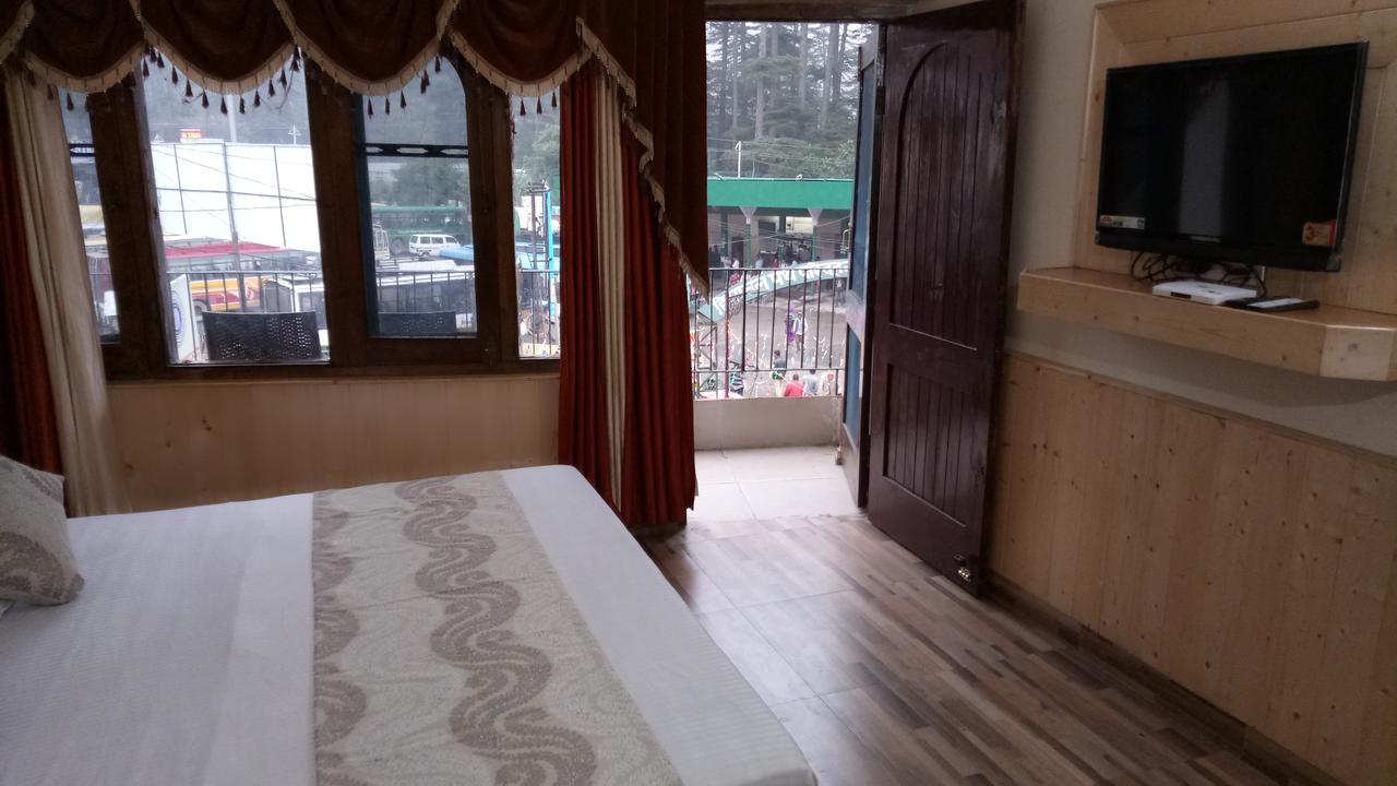 Hotel Highway Inn Manāli Екстериор снимка