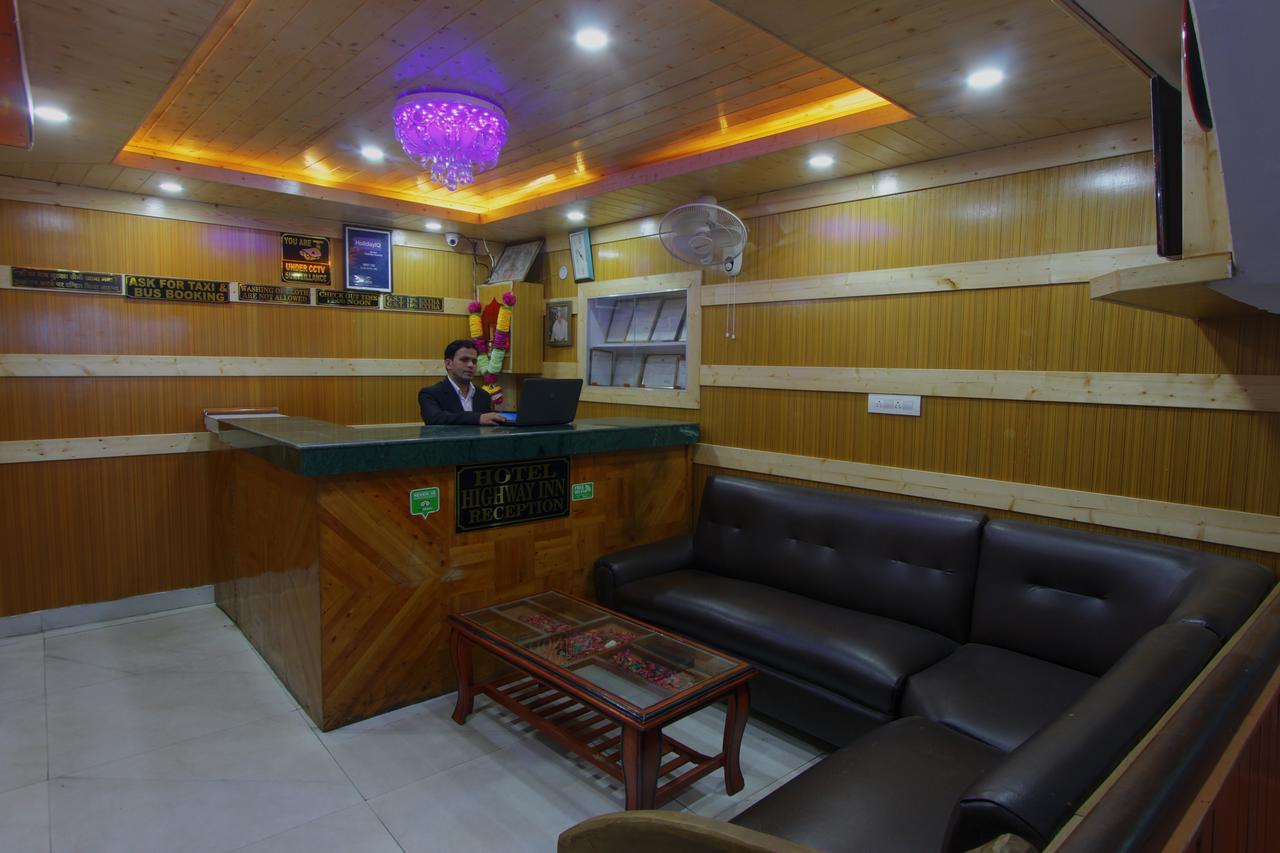 Hotel Highway Inn Manāli Екстериор снимка